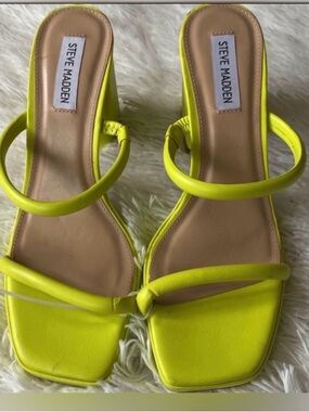 Steve Madden Lime Green  Heeled Slide Sandals